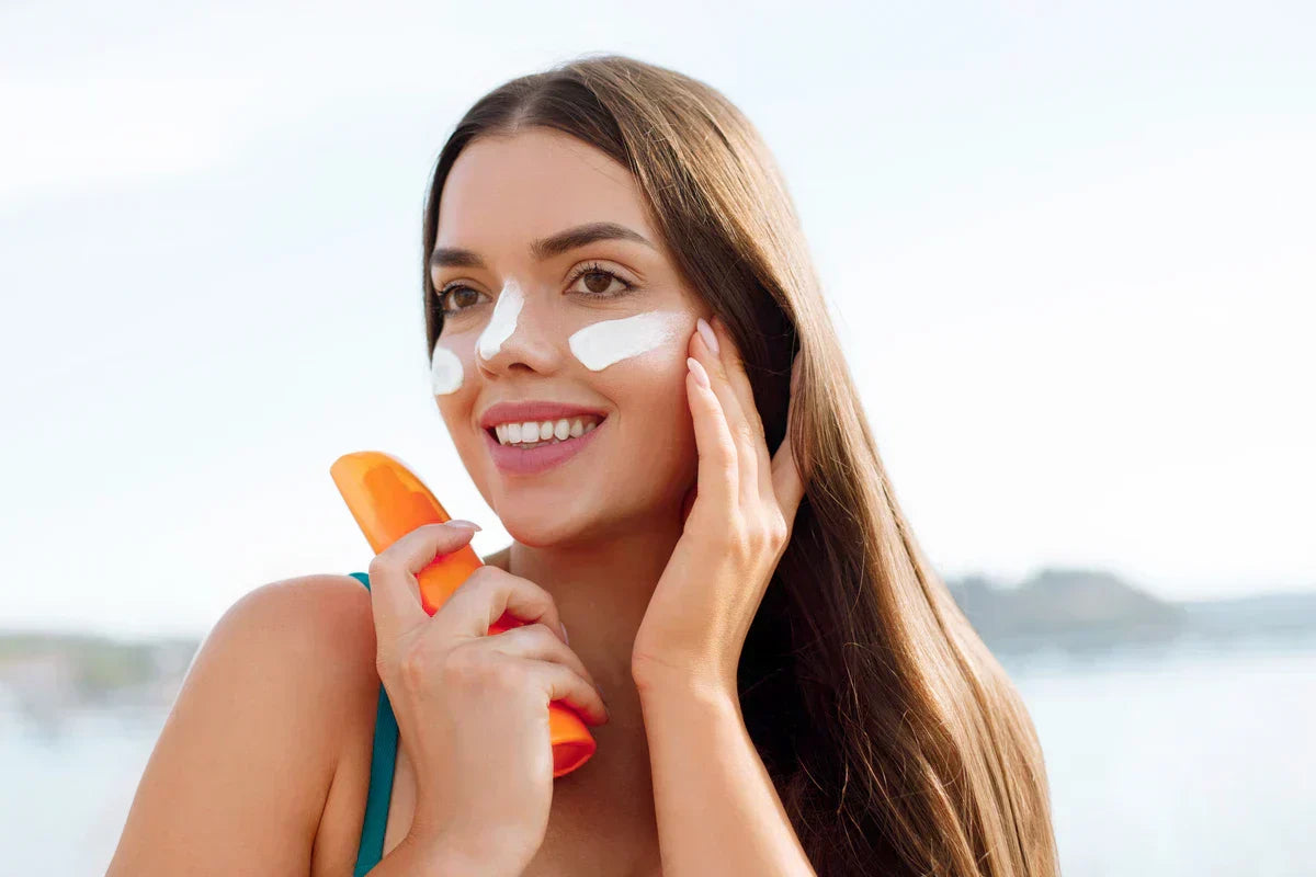 Ethylhexyl Triazone in Skincare: Why Manufacturers Use This High-Performance UV Filter in Modern Sunscreen Formulations